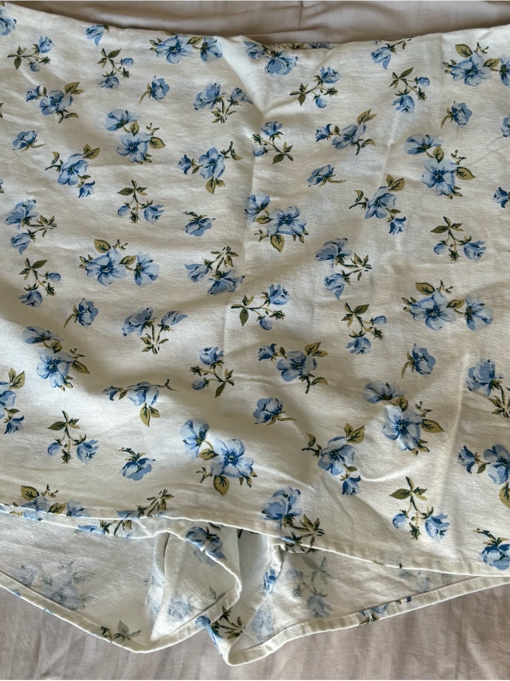 Old Navy Skort blue and cream